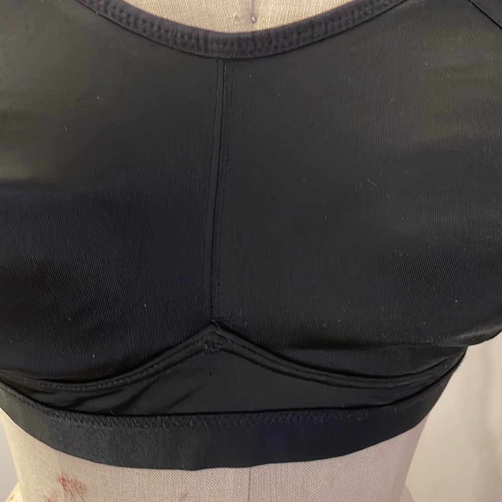 Gilligan & O’Malley Black nursing bra XL - Picture 3 of 8